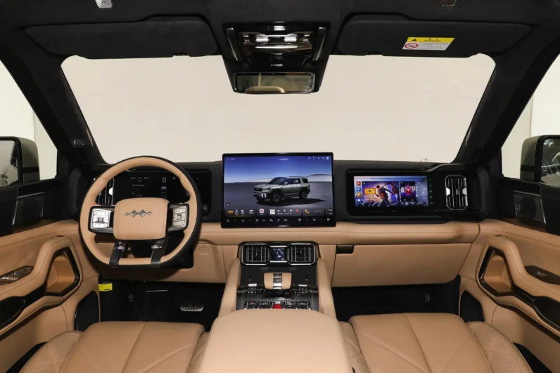 BYD Fangchengbao Bao 8